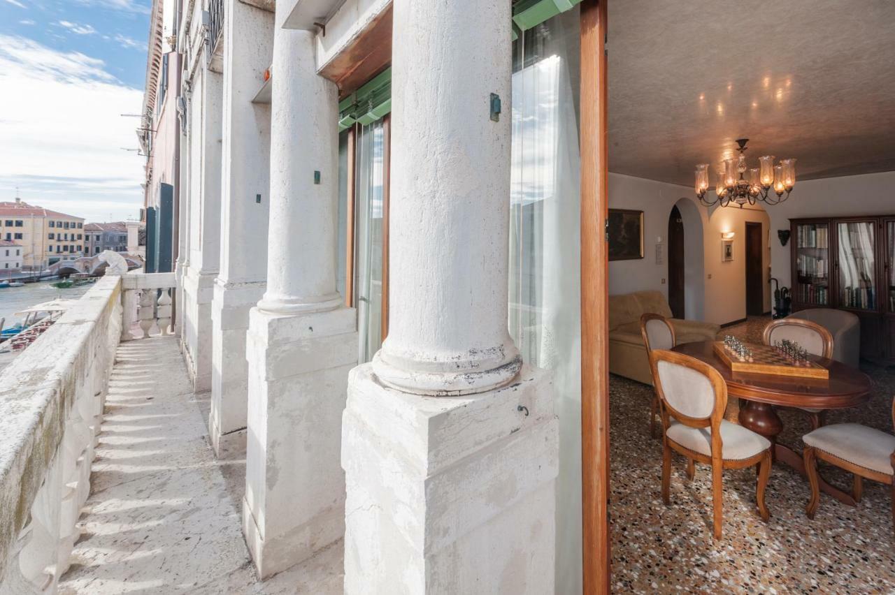 La Casa Veneziana Apartment Luaran gambar