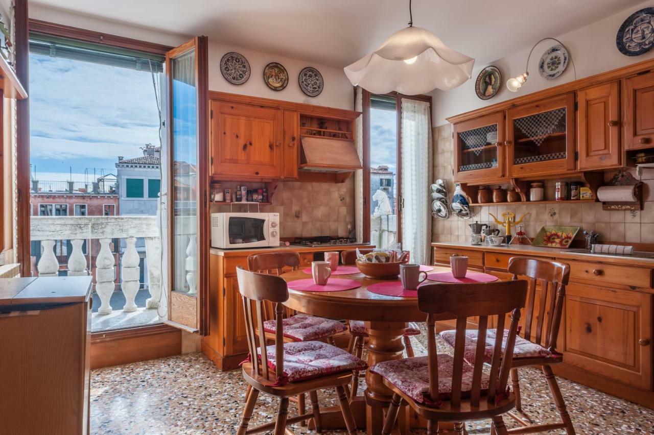 La Casa Veneziana Apartment Luaran gambar