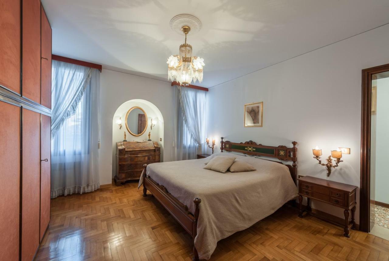 La Casa Veneziana Apartment Luaran gambar