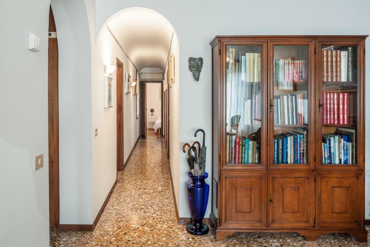 La Casa Veneziana Apartment Luaran gambar